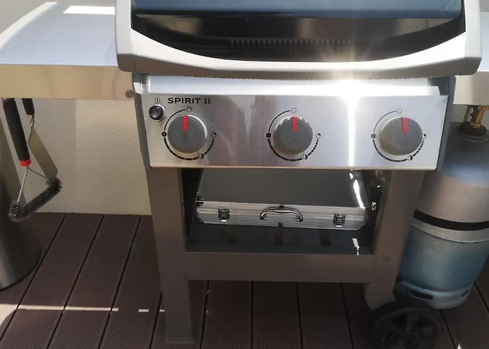 Willa Constance - Antibes